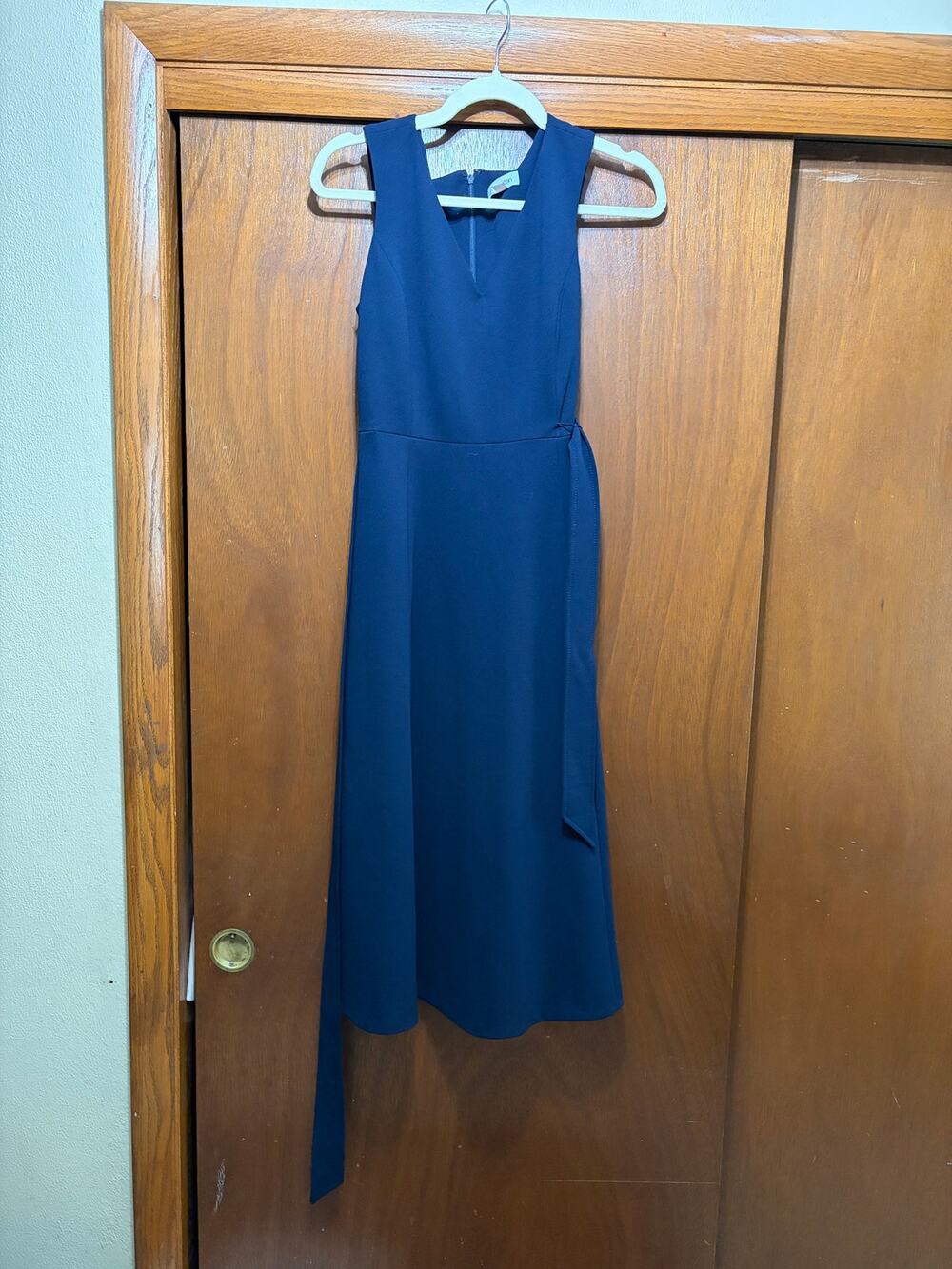 Calvin Klein Navy Sleeveless Midi Dress Tie Waist Notch Neck Size 6